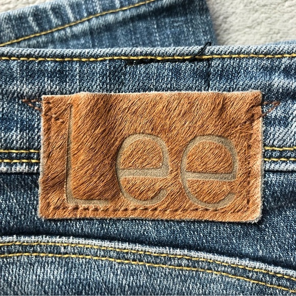 Lee 101+ Crop Distressed Ankle Denim Jeans - Picture 6 of 10